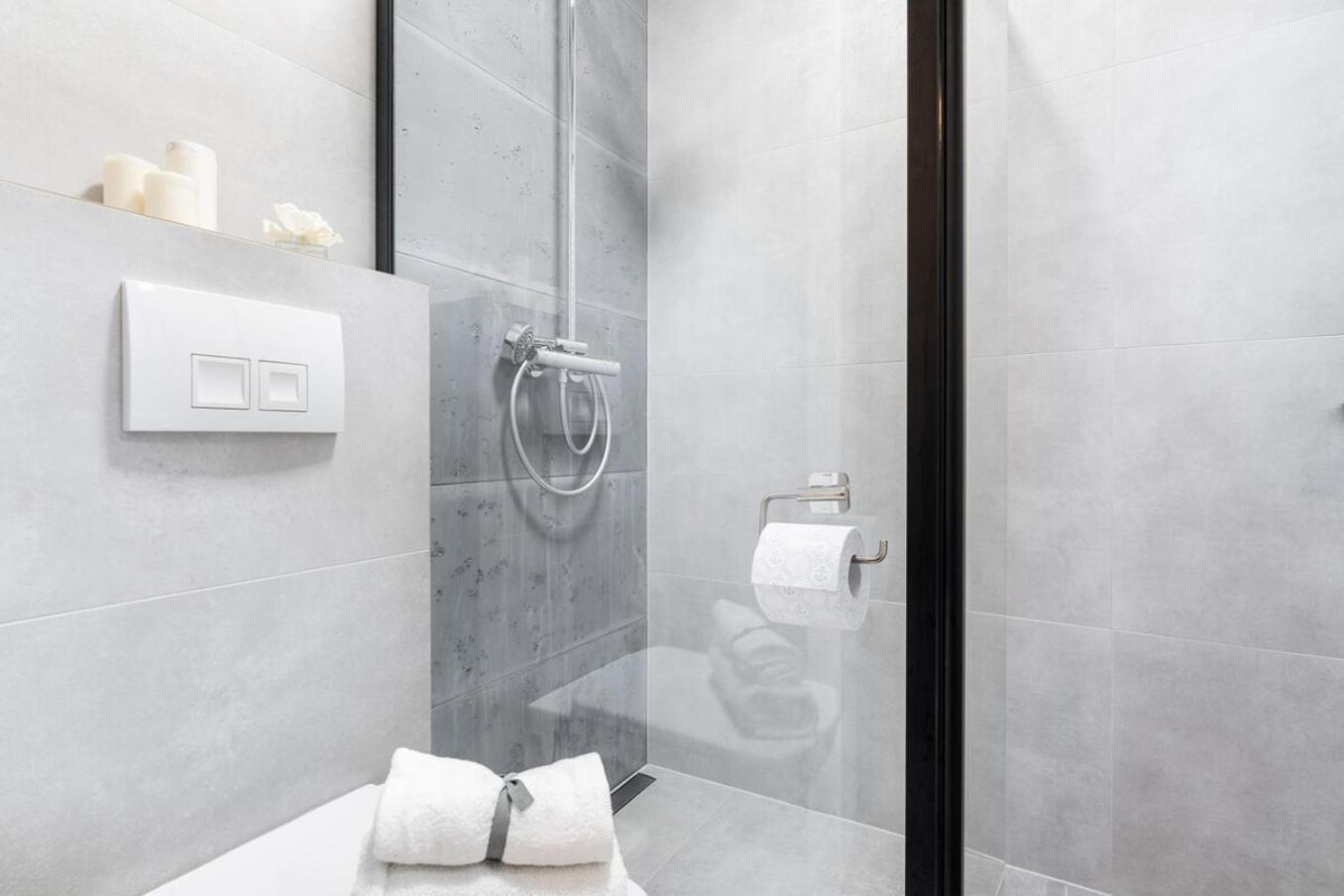 Oregano Premium Apartment - Metro Bemowo Varsóvia Exterior foto