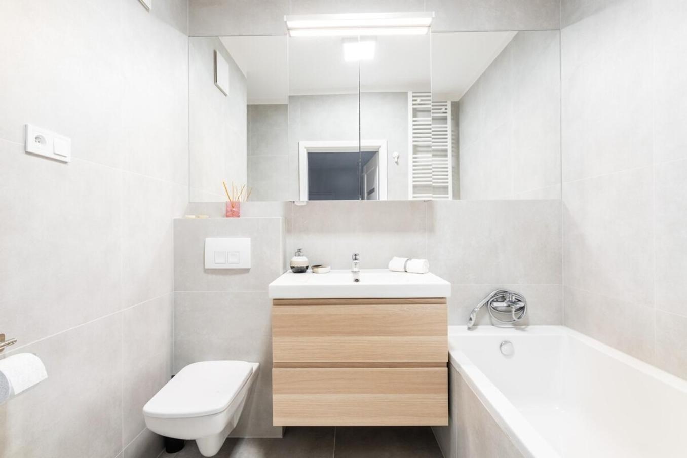 Oregano Premium Apartment - Metro Bemowo Varsóvia Exterior foto