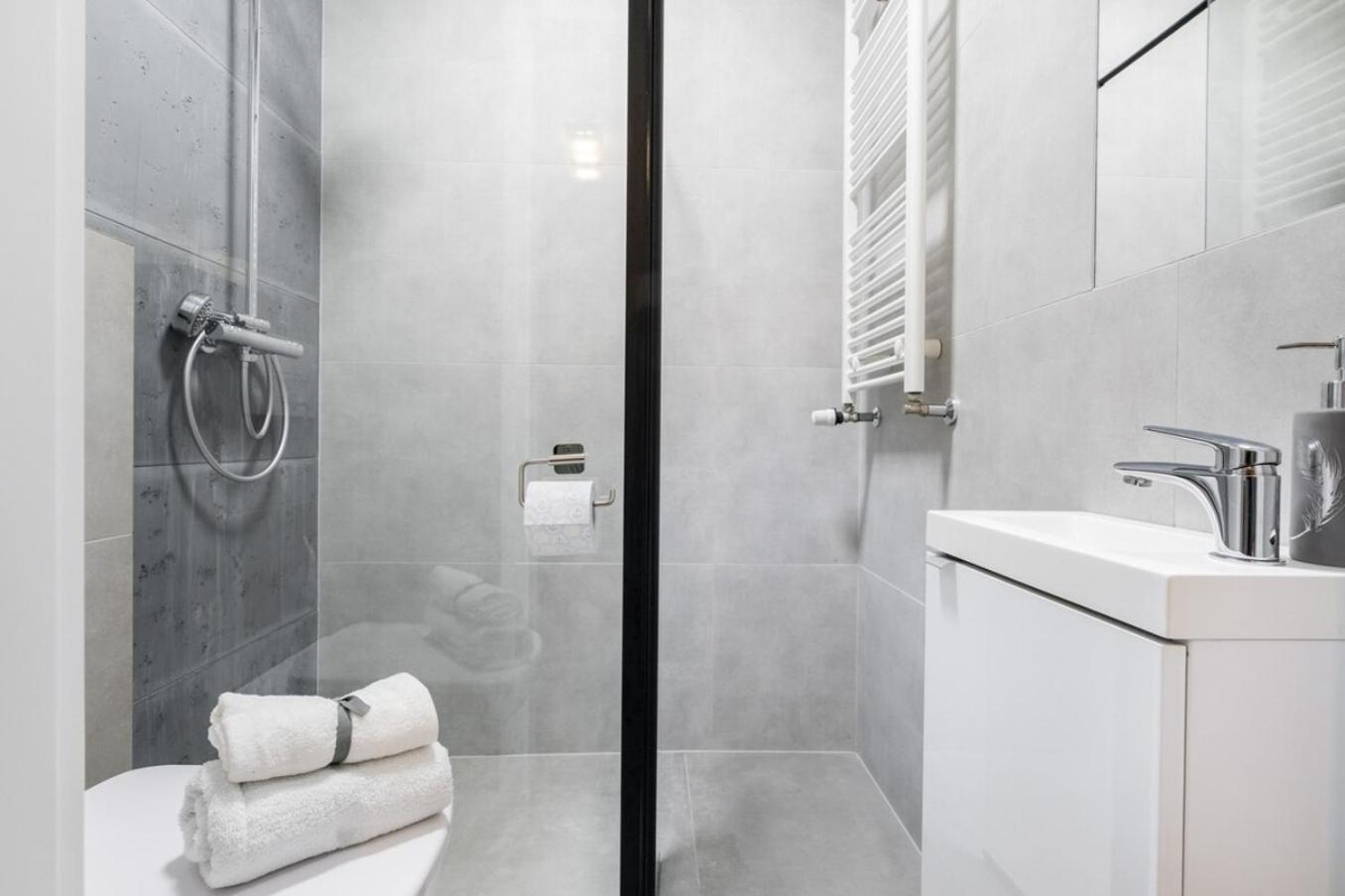 Oregano Premium Apartment - Metro Bemowo Varsóvia Exterior foto